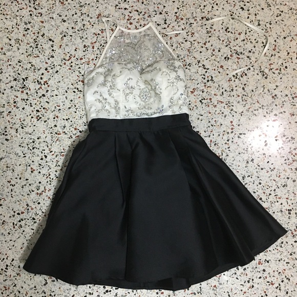 Black and white/cream B. Darlin Dress homecoming - Picture 7 of 8